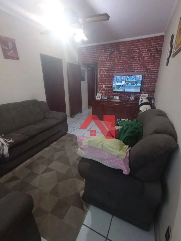 Casa, 3 quartos, 250 m² - Foto 2