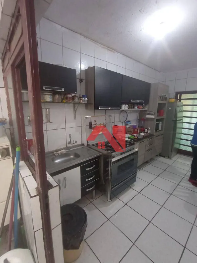 Casa, 3 quartos, 250 m² - Foto 8