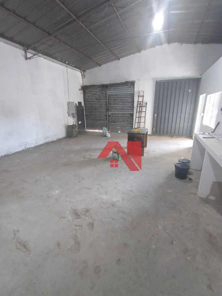 Casa, 3 quartos, 250 m² - Foto 2