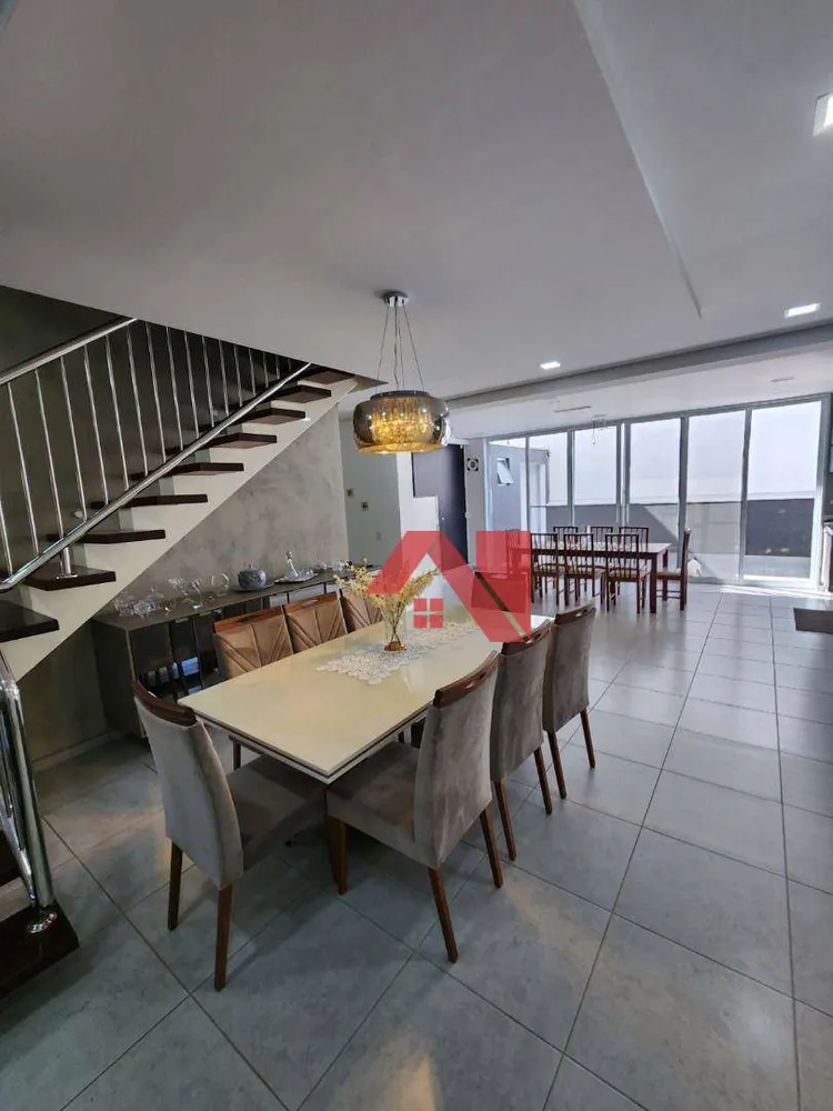 Sobrado, 4 quartos, 240 m² - Foto 15