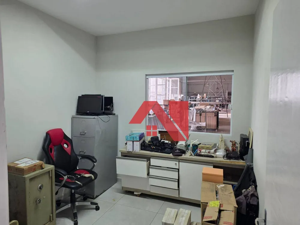 Depósito-Galpão, 635 m² - Foto 1