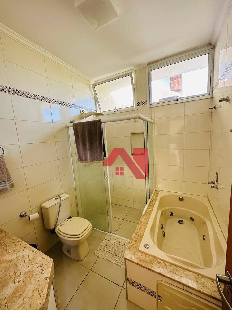 Sobrado, 3 quartos, 1695 m² - Foto 13