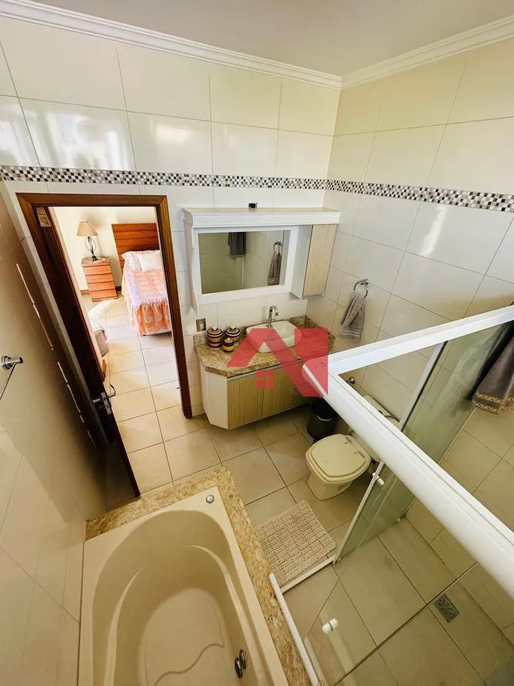 Sobrado, 3 quartos, 1695 m² - Foto 14