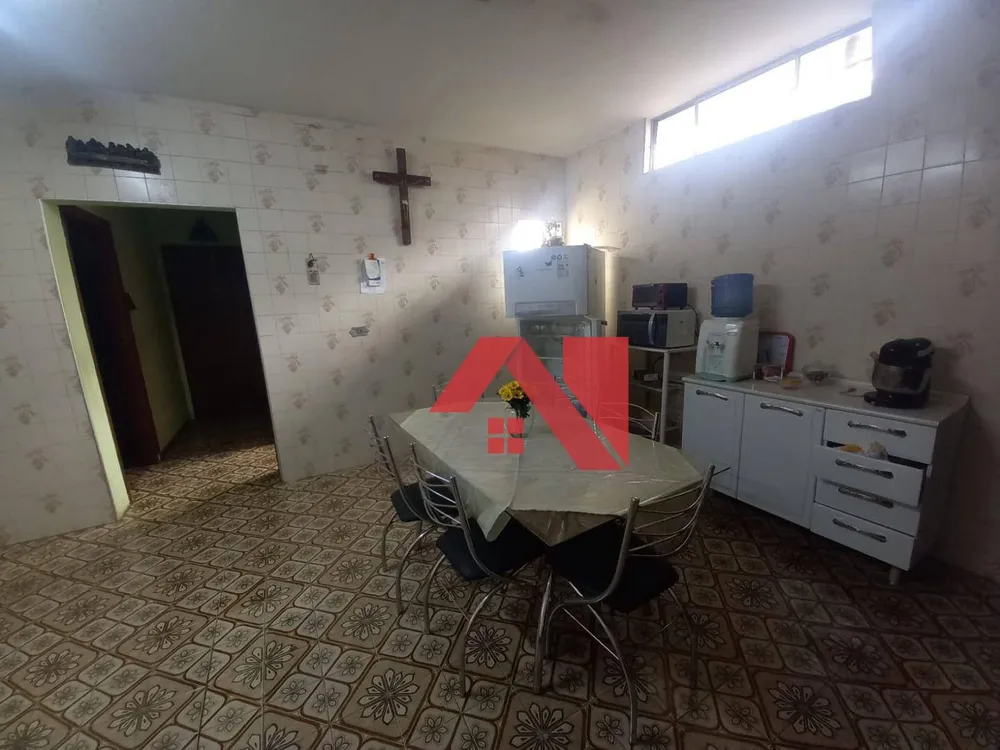 Casa, 3 quartos, 239 m² - Foto 5
