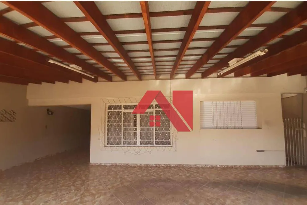 Casa, 3 quartos, 239 m² - Foto 1