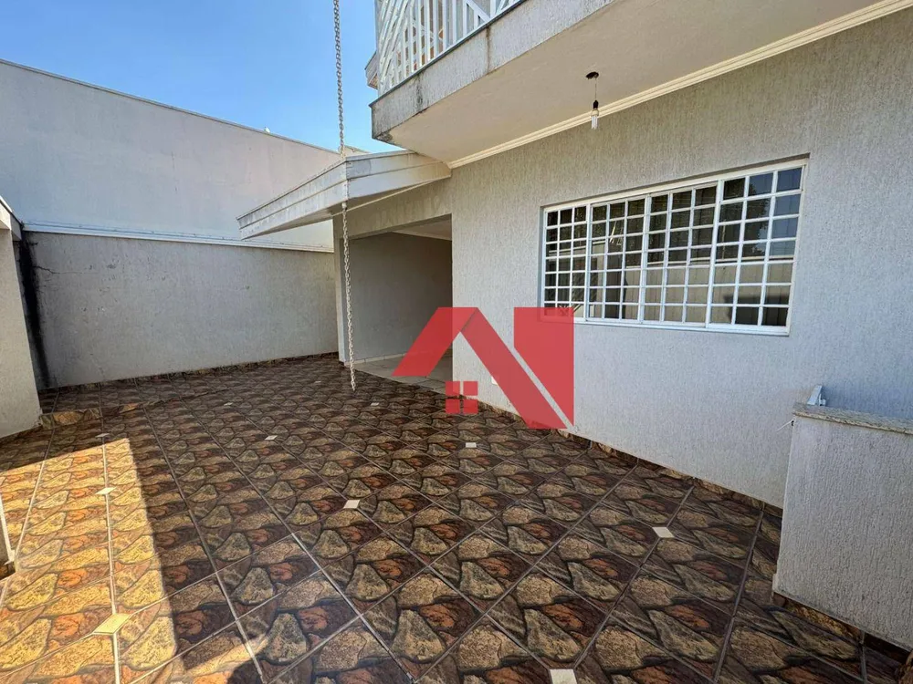Sobrado, 3 quartos, 210 m² - Foto 2