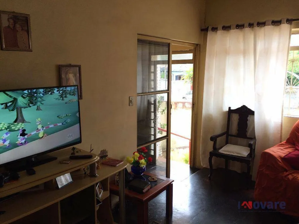 Casa, 5 quartos, 130 m² - Foto 1