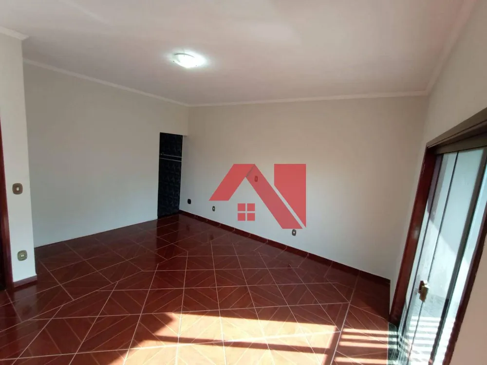 Sobrado, 3 quartos, 350 m² - Foto 2
