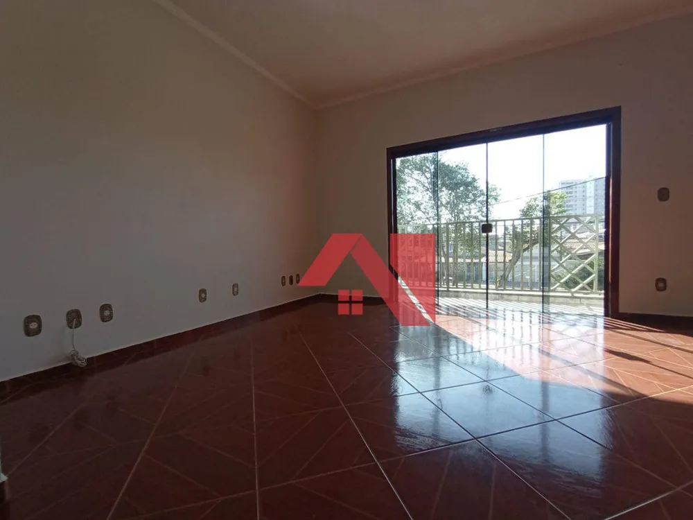 Sobrado, 3 quartos, 350 m² - Foto 1
