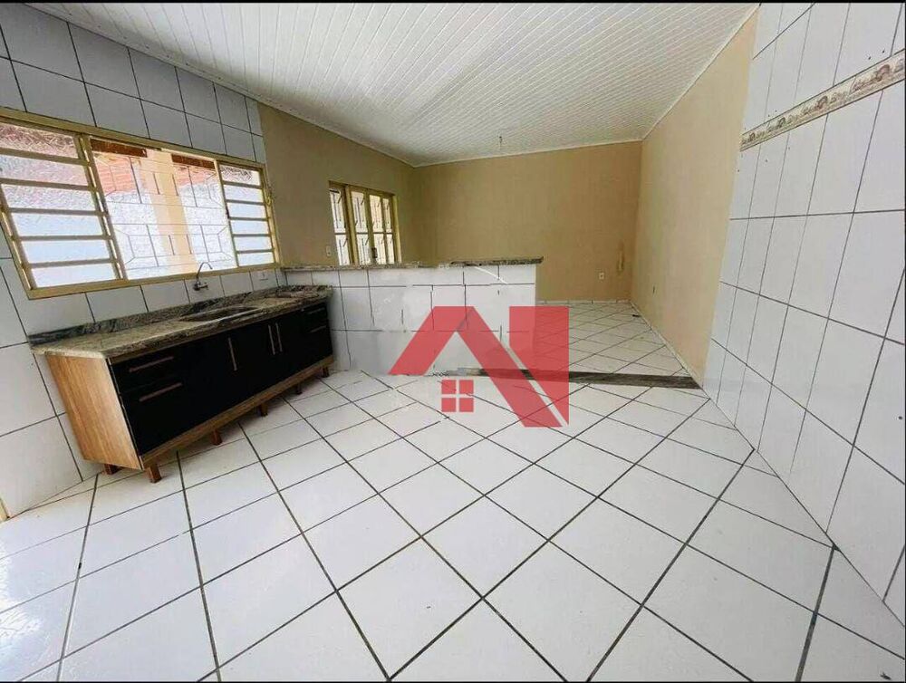 Casa para alugar com 2 quartos, 10567m² - Foto 9