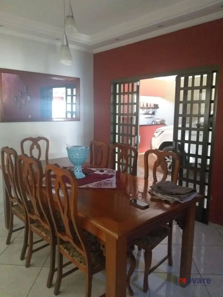 Sobrado, 3 quartos, 380 m² - Foto 1