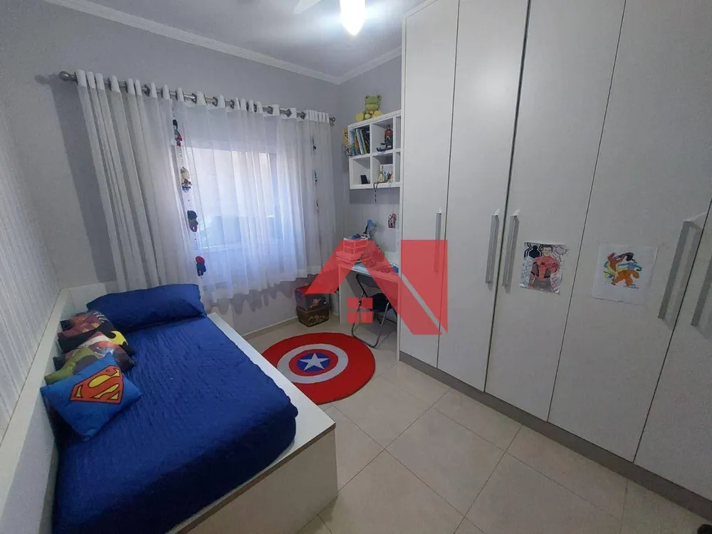 Casa, 3 quartos, 211 m² - Foto 9