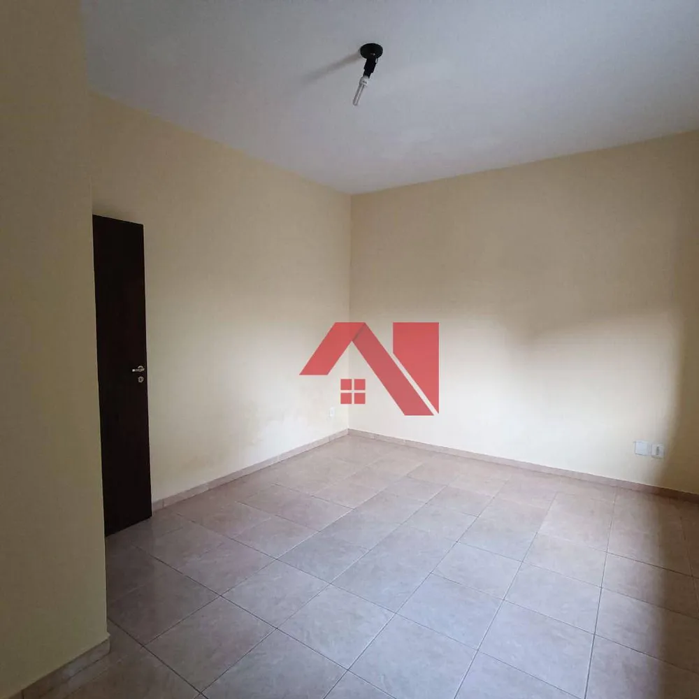 Casa, 3 quartos, 200 m² - Foto 9