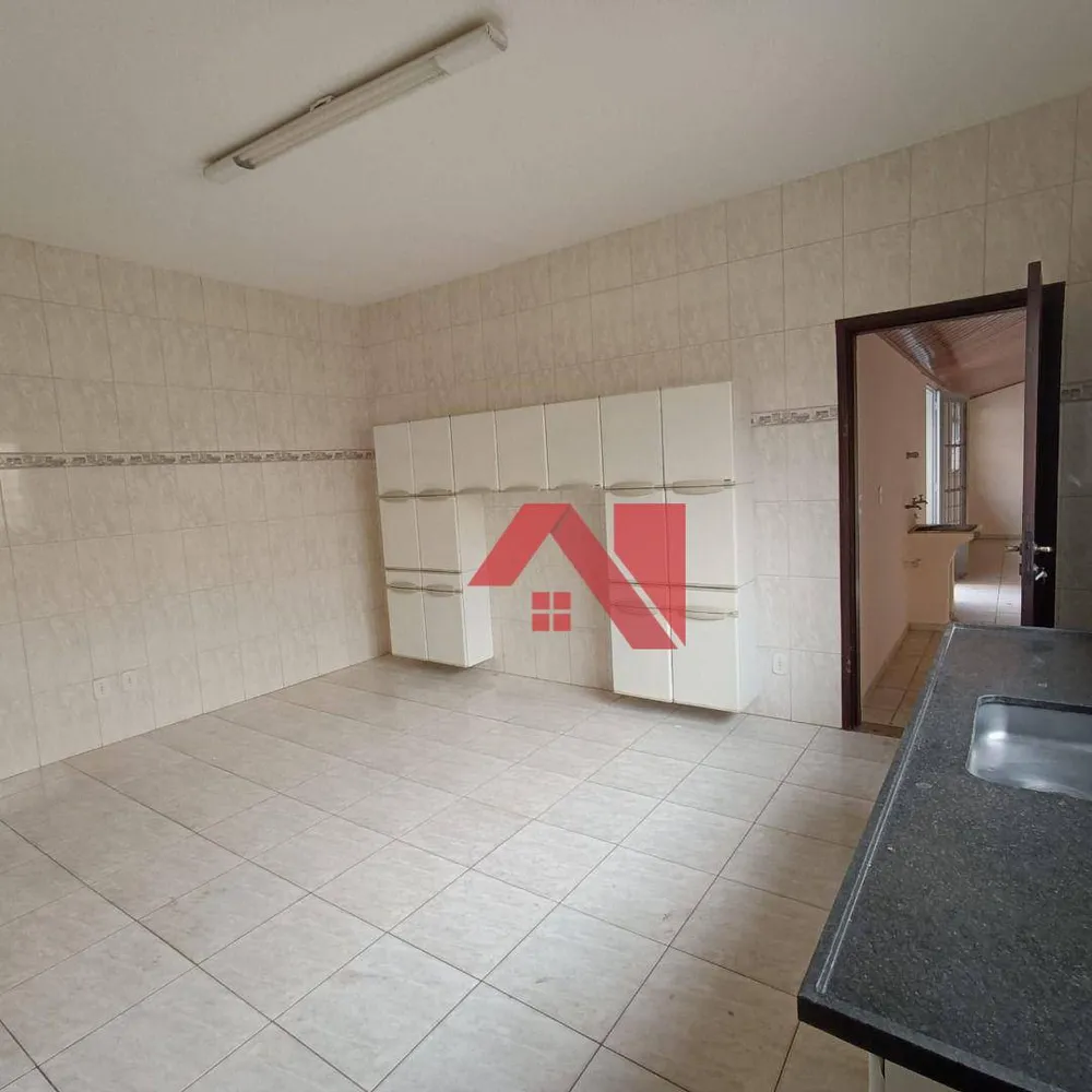 Casa, 3 quartos, 200 m² - Foto 14
