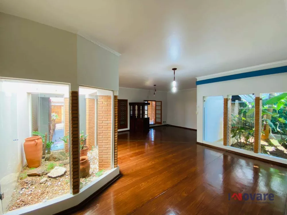 Casa, 3 quartos, 321 m² - Foto 3