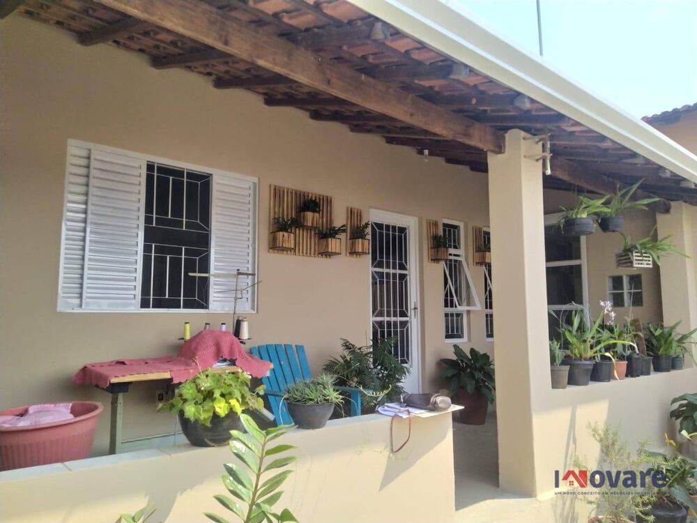 Casa, 2 quartos, 52 m² - Foto 1