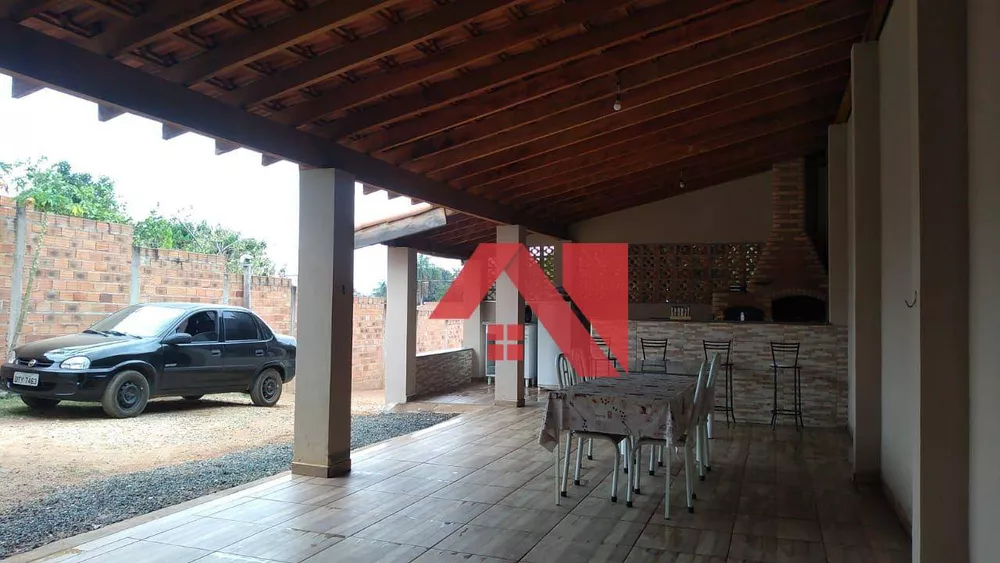 Chácara à venda com 3 quartos, 150m² - Foto 3