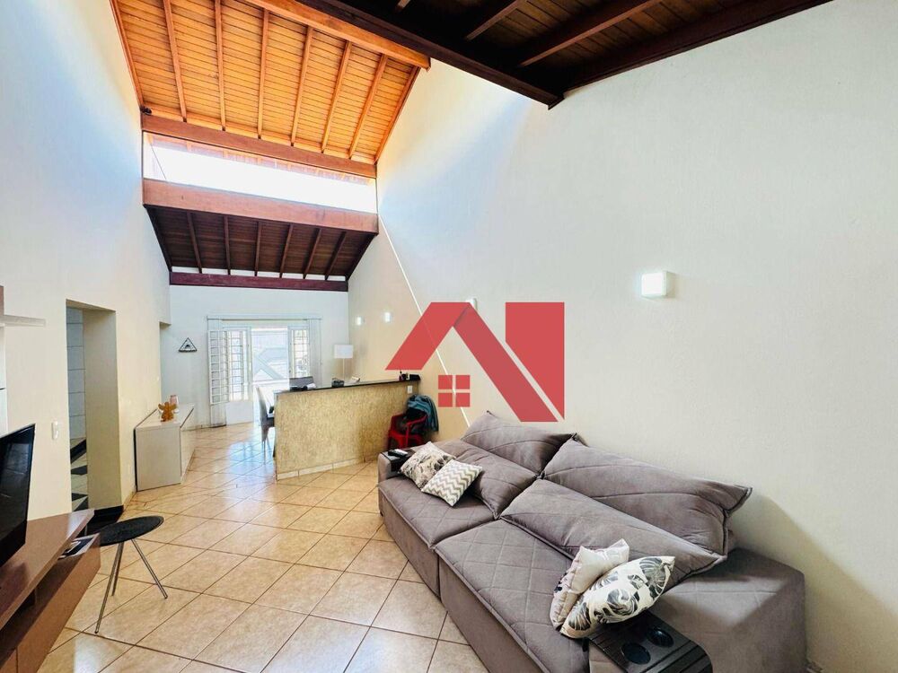 Casa, 3 quartos, 177 m² - Foto 3