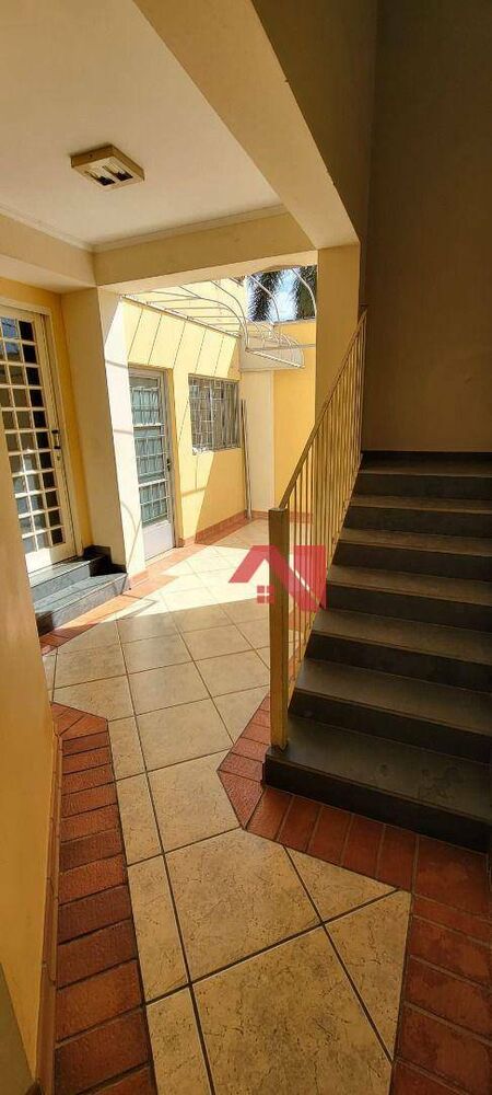 Casa, 3 quartos, 263 m² - Foto 15