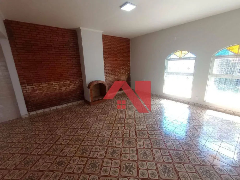 Casa, 3 quartos, 218 m² - Foto 23