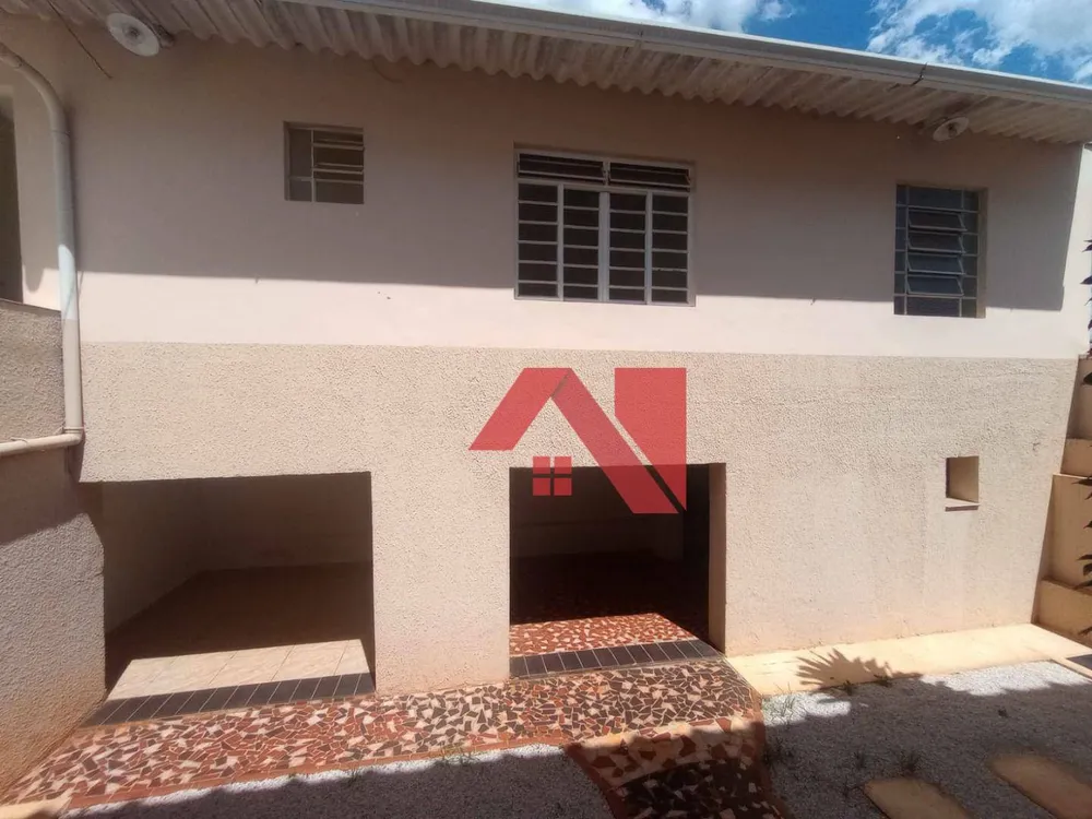 Casa, 3 quartos, 218 m² - Foto 3