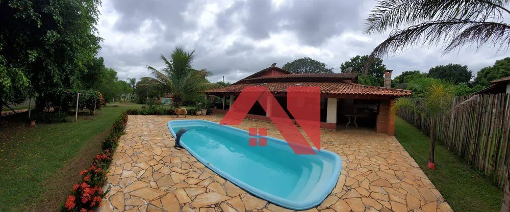 Chácara, 3 quartos, 1200 m² - Foto 1