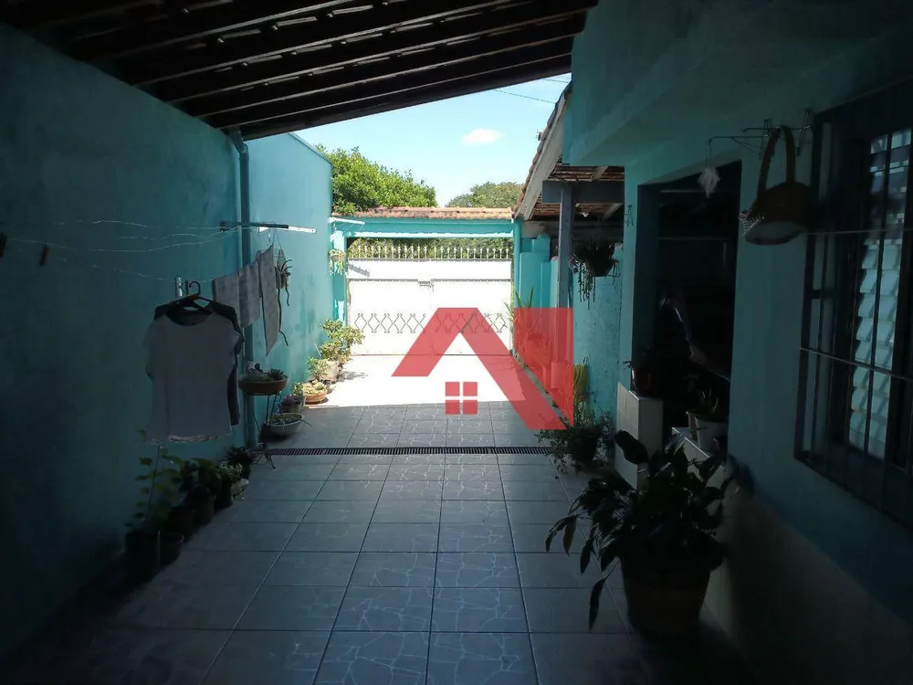 Casa, 3 quartos, 200 m² - Foto 1