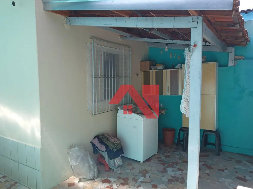 Casa, 3 quartos, 200 m² - Foto 2