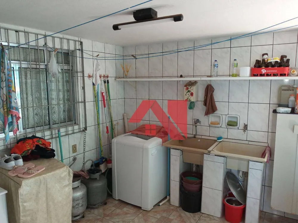 Casa, 3 quartos, 200 m² - Foto 6