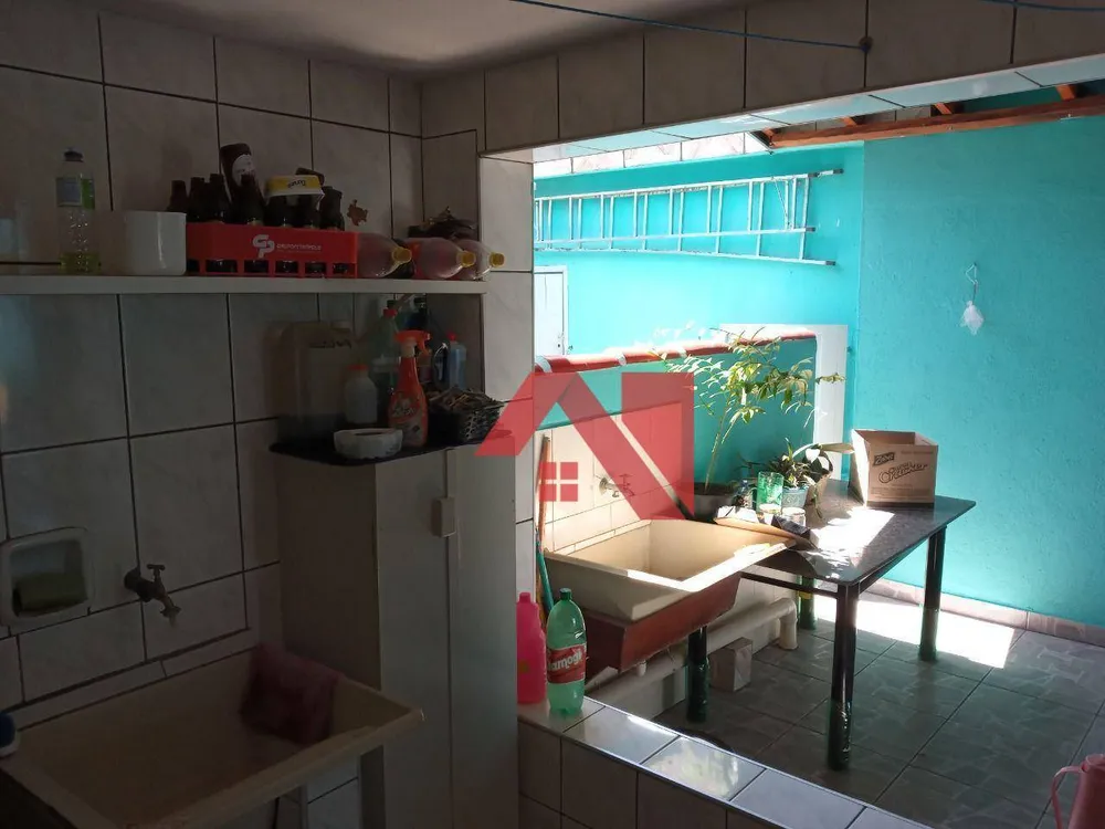 Casa, 3 quartos, 200 m² - Foto 3