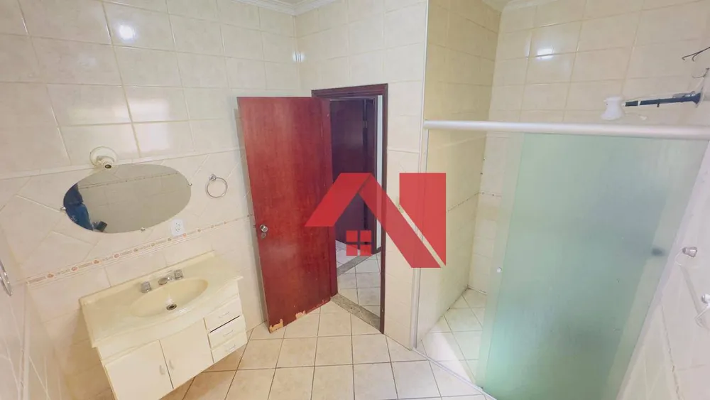 Casa, 3 quartos, 210 m² - Foto 4