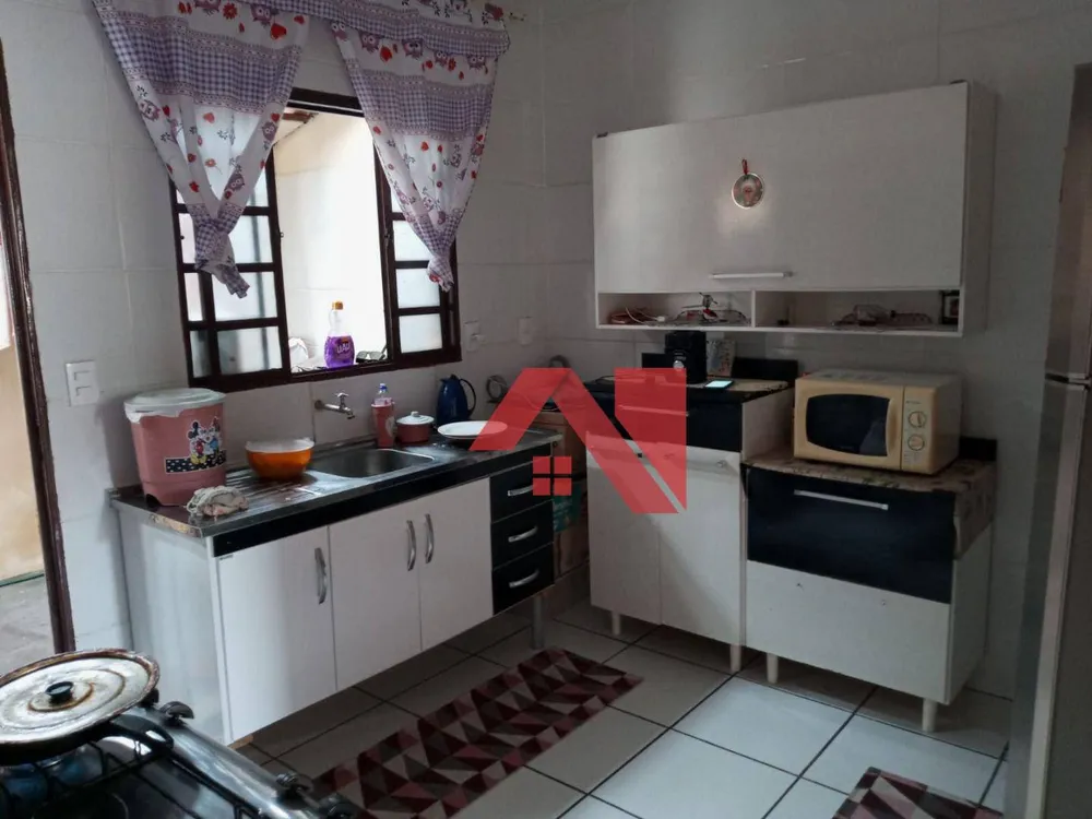 Casa, 3 quartos, 170 m² - Foto 1