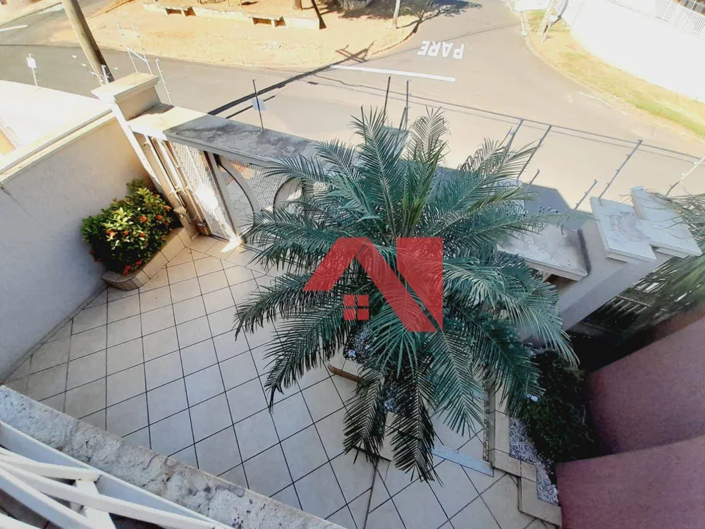 Sobrado, 3 quartos, 230 m² - Foto 1
