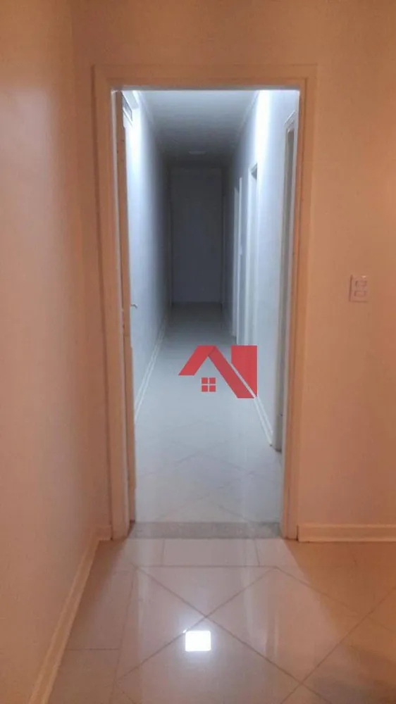 Casa, 4 quartos, 295 m² - Foto 8