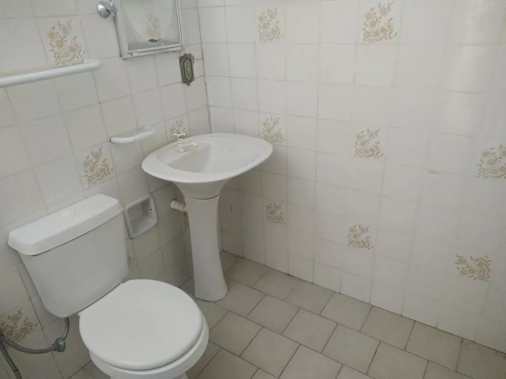 Apartamento à venda com 2 quartos, 47m² - Foto 2