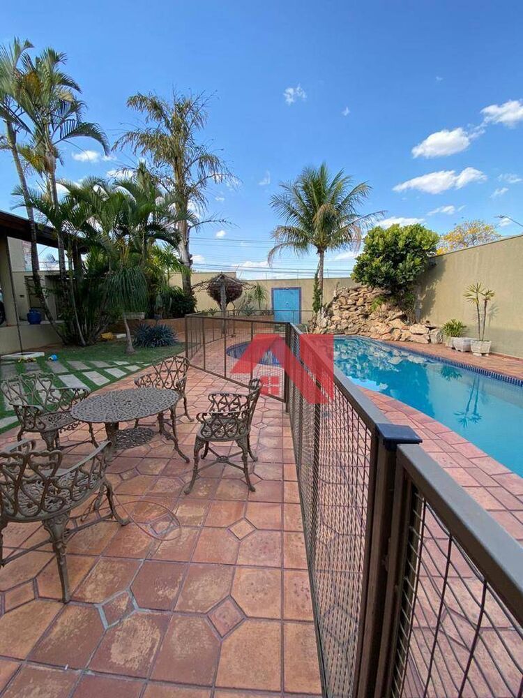 Sobrado, 3 quartos, 390 m² - Foto 4