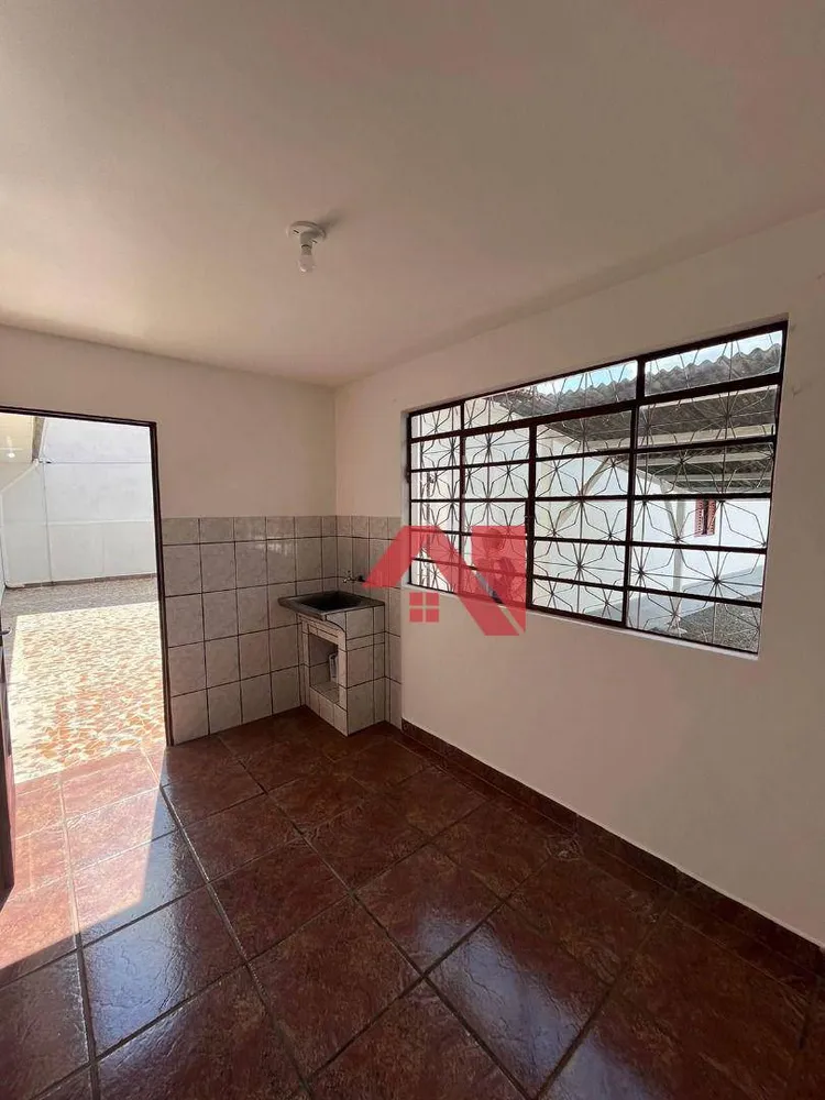 Casa, 1 quarto, 150 m² - Foto 3