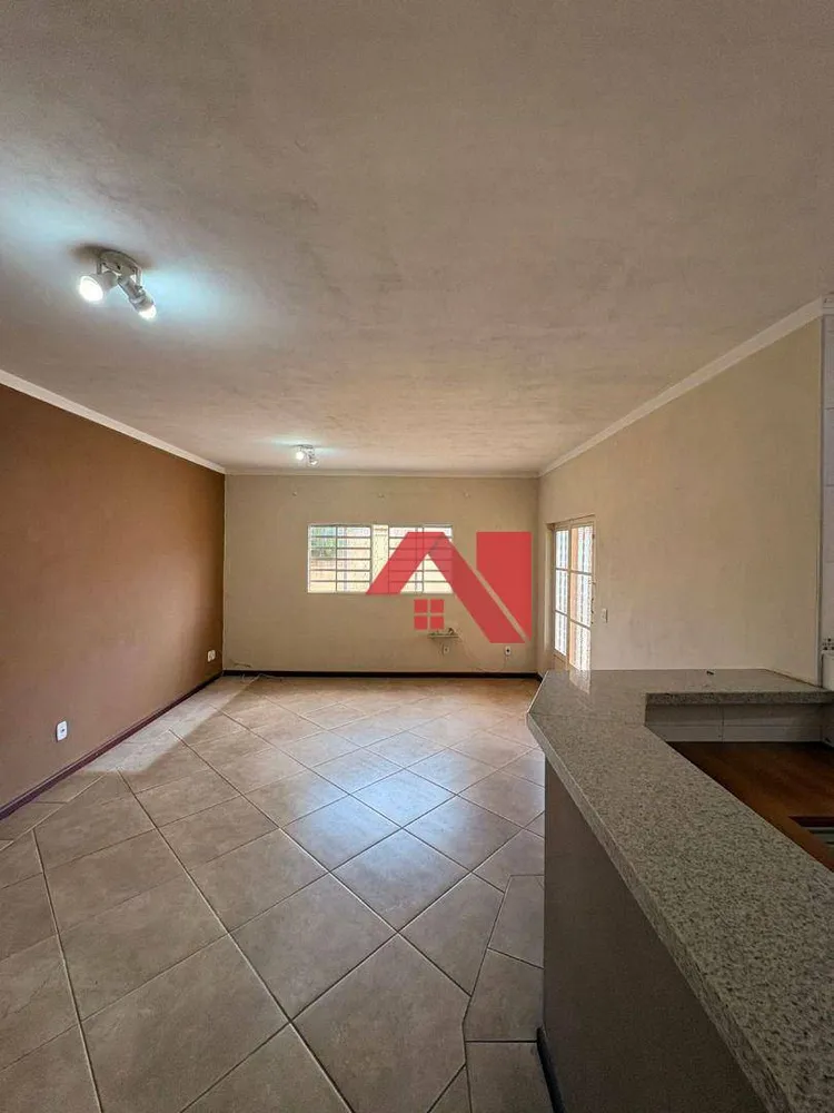 Casa, 3 quartos, 140 m² - Foto 4