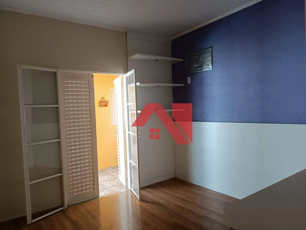 Casa, 3 quartos, 250 m² - Foto 11