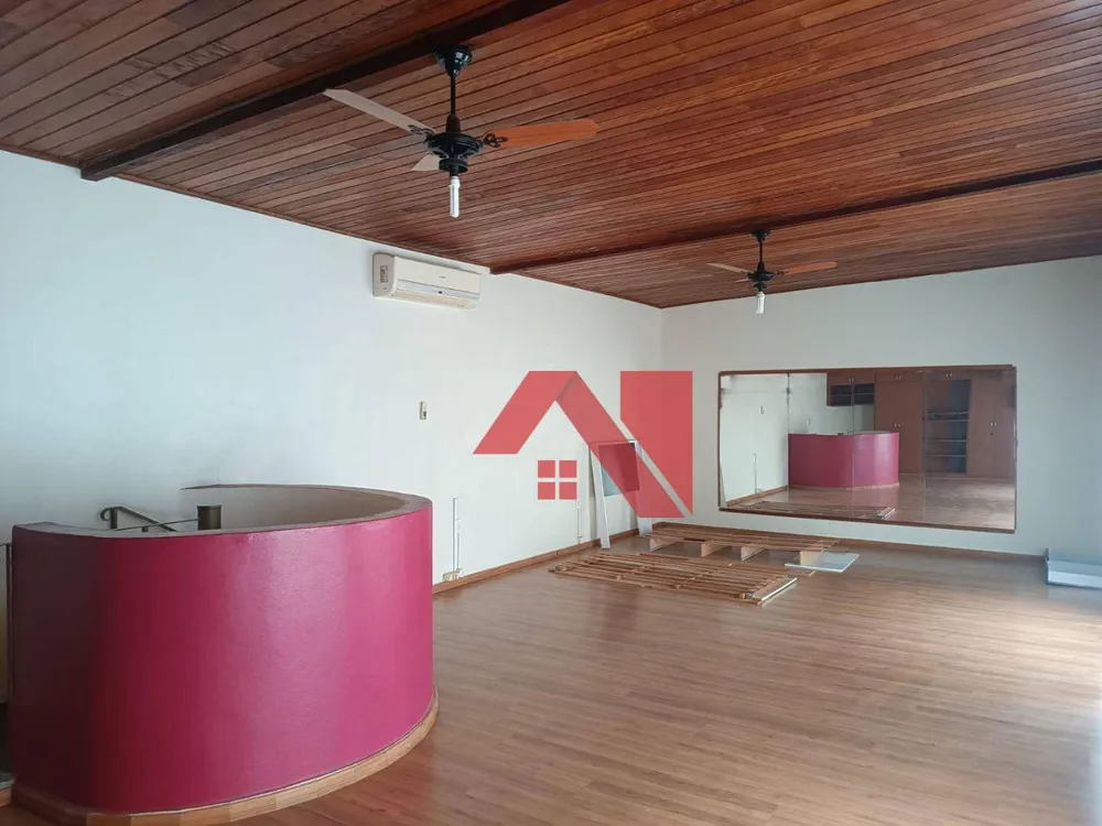 Casa, 3 quartos, 250 m² - Foto 8