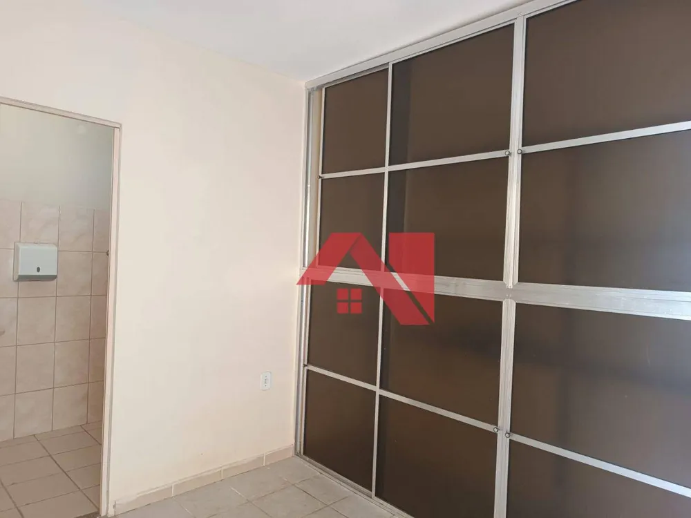 Casa, 3 quartos, 250 m² - Foto 4
