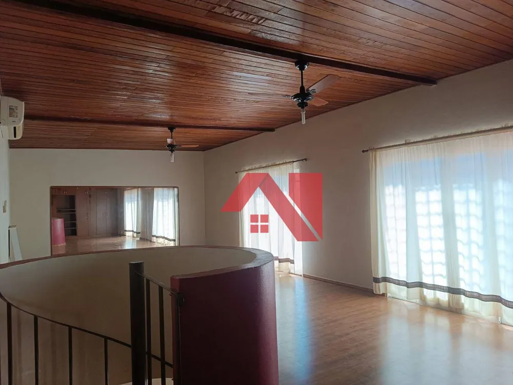 Casa, 3 quartos, 250 m² - Foto 1