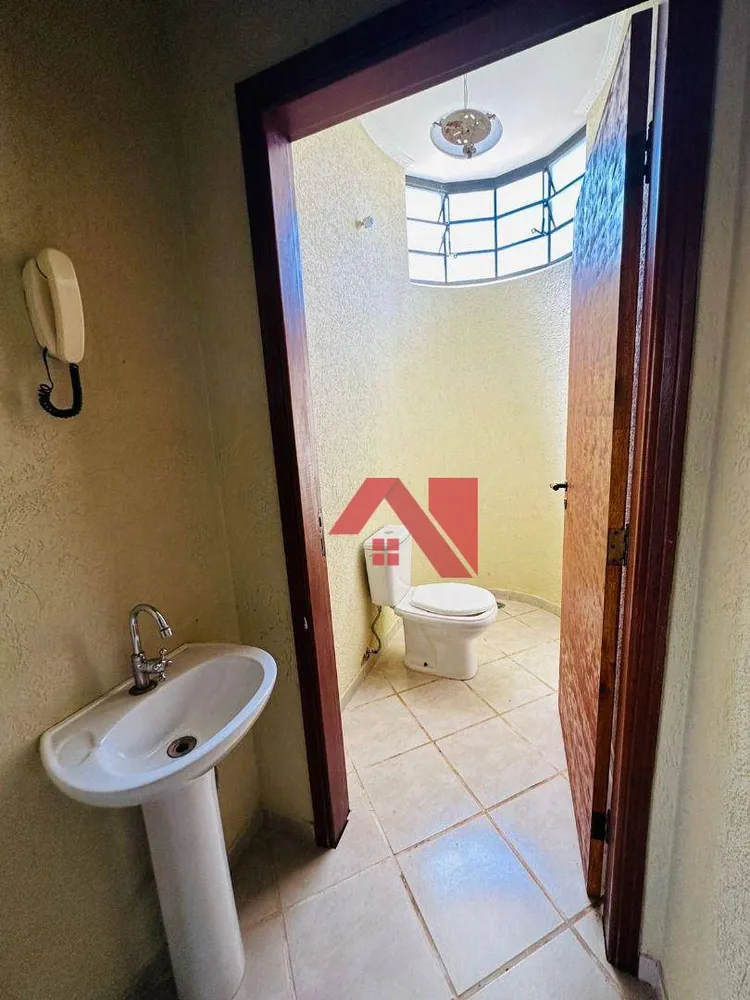 Casa, 4 quartos, 217 m² - Foto 3