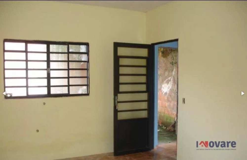 Casa à venda com 2 quartos, 73m² - Foto 3