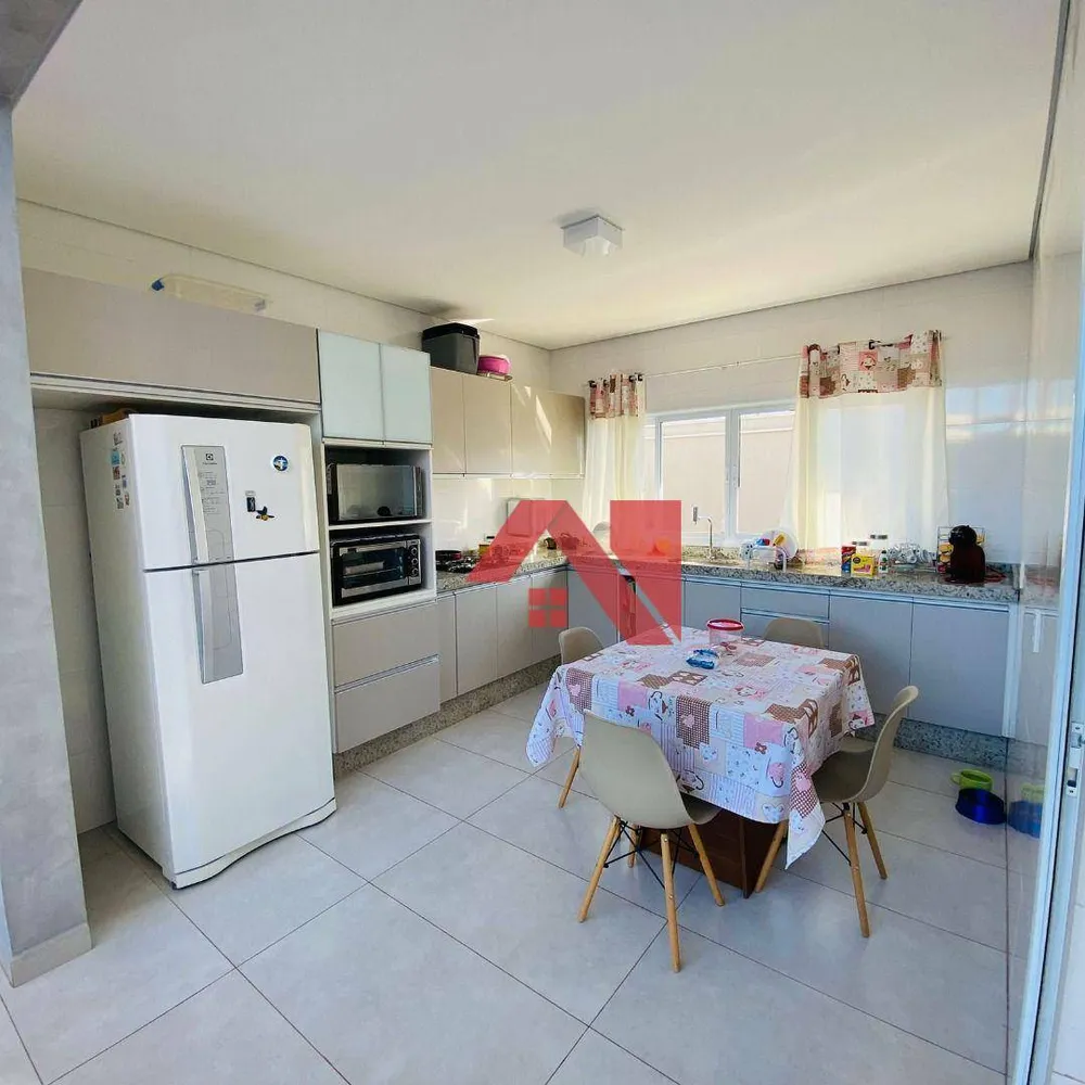 Casa, 3 quartos, 287 m² - Foto 5