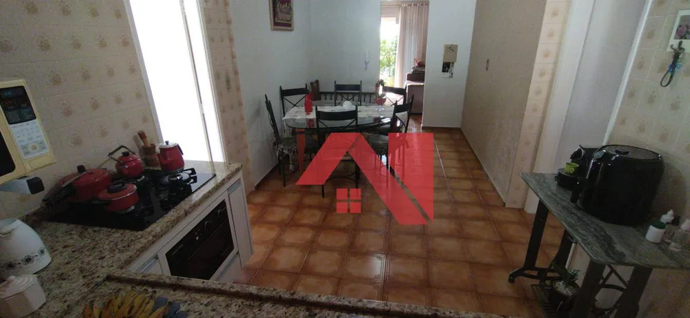Casa, 4 quartos, 192 m² - Foto 4