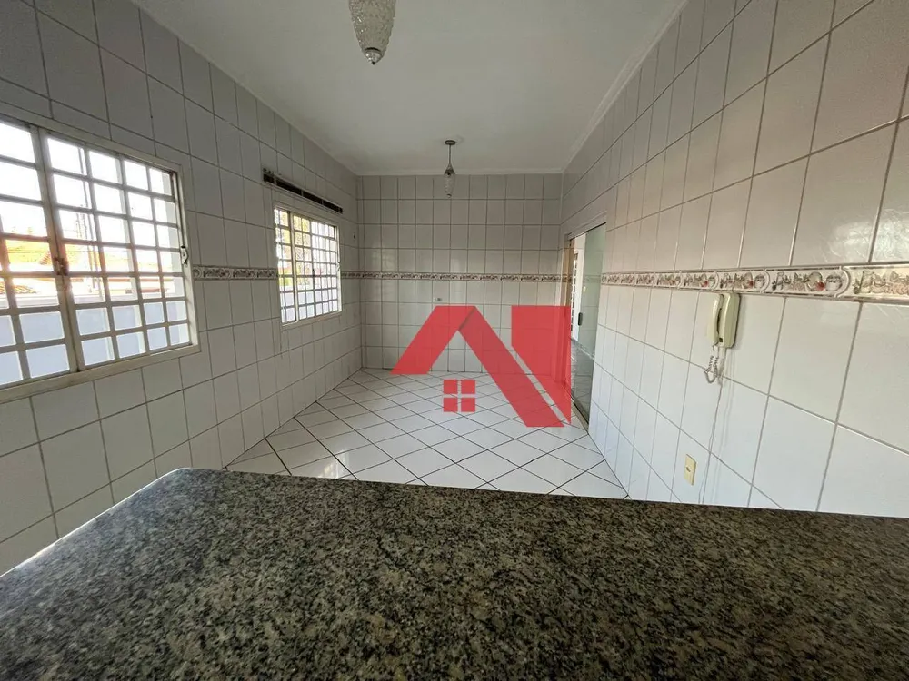 Casa, 3 quartos, 198 m² - Foto 9