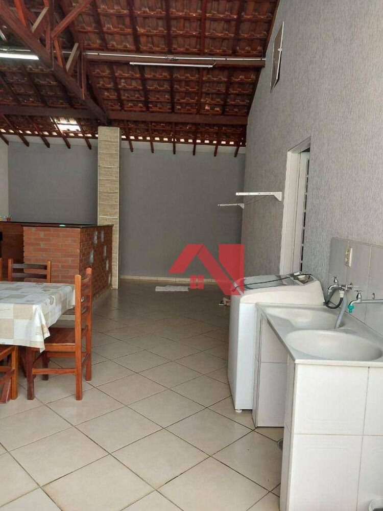 Casa, 2 quartos, 120 m² - Foto 1