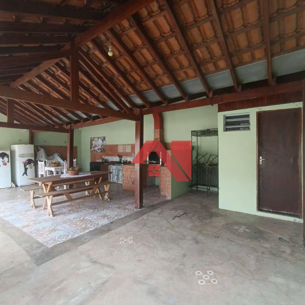 Chácara, 3 quartos, 502 m² - Foto 2