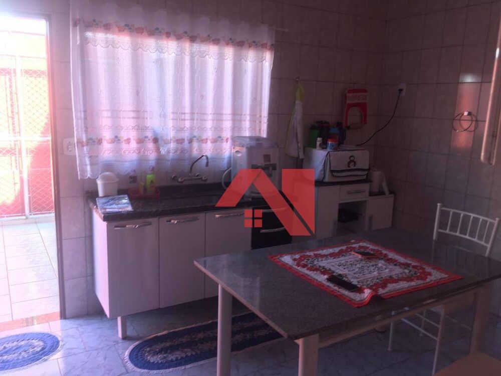 Casa, 3 quartos, 164 m² - Foto 3